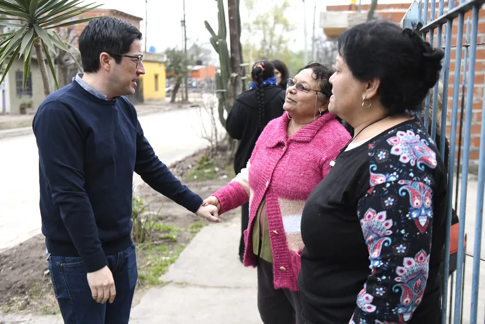 Nardini sigue inaugurando obras en Malvinas Argentinas.
