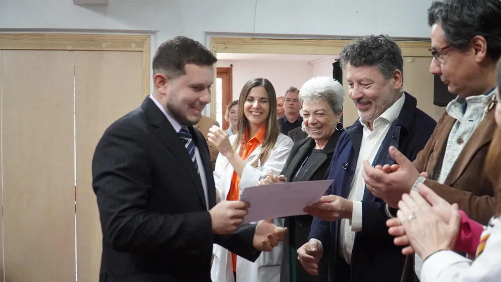 Acto de graducación de residentes de Merlo 2