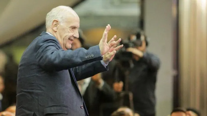 Lavagna se reunio en San Cayetano con el equipo de curas para las villas