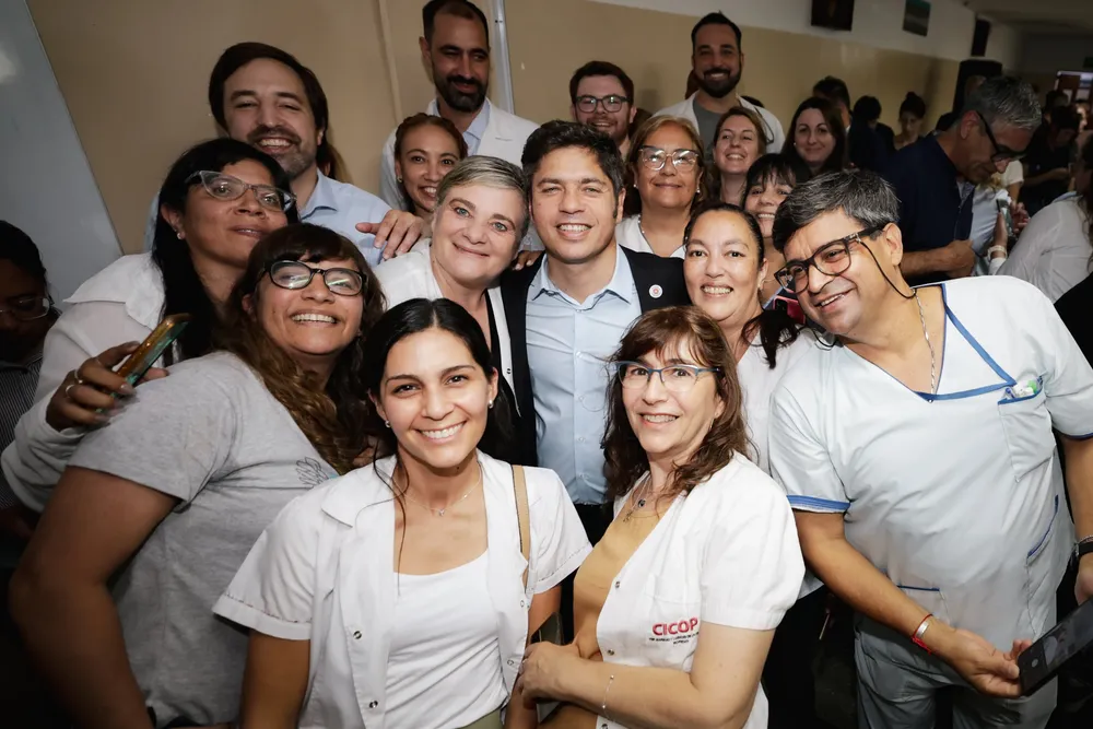 Avanzan las obras en el Hospital de Moreno y la Provincia sumó nuevas ambulancias