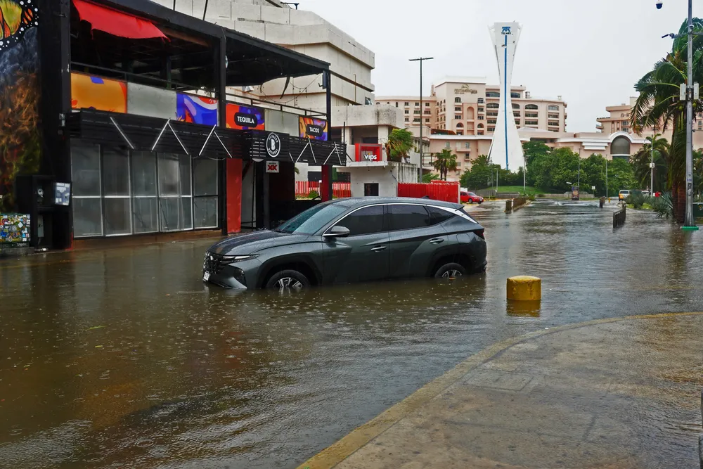 El huracán Helene se intensifica: Florida en alerta máxima