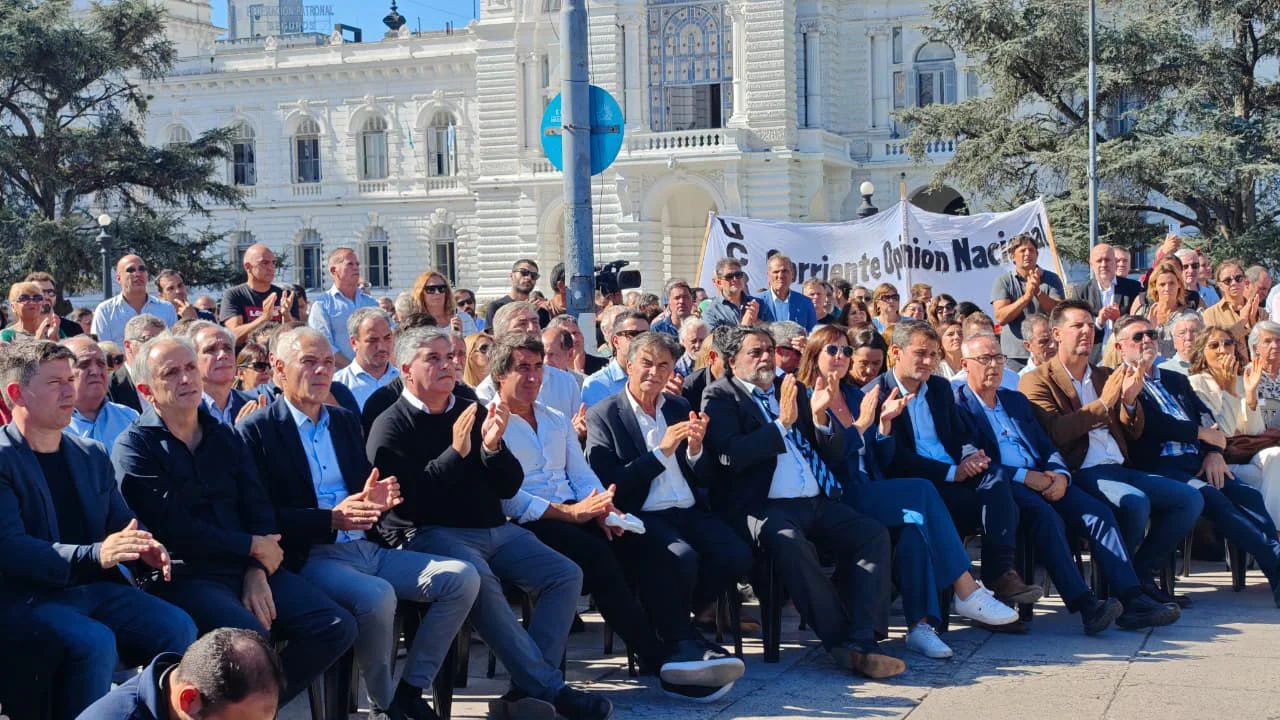 Homenaje de la UCR a Raúl Alfonsín