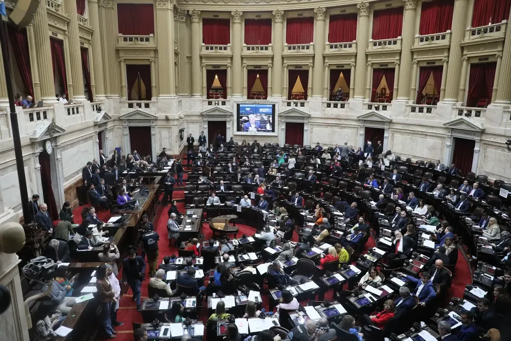 Diputados retoma el miercoles el debate en comision sobre reduccion de la jornada laboral