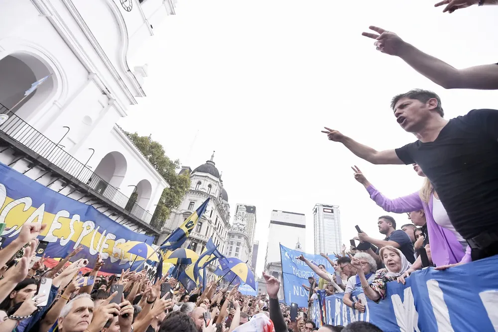 "Vienen por ella, vamos con ella": Kicillof moviliza al MDF por Cristina