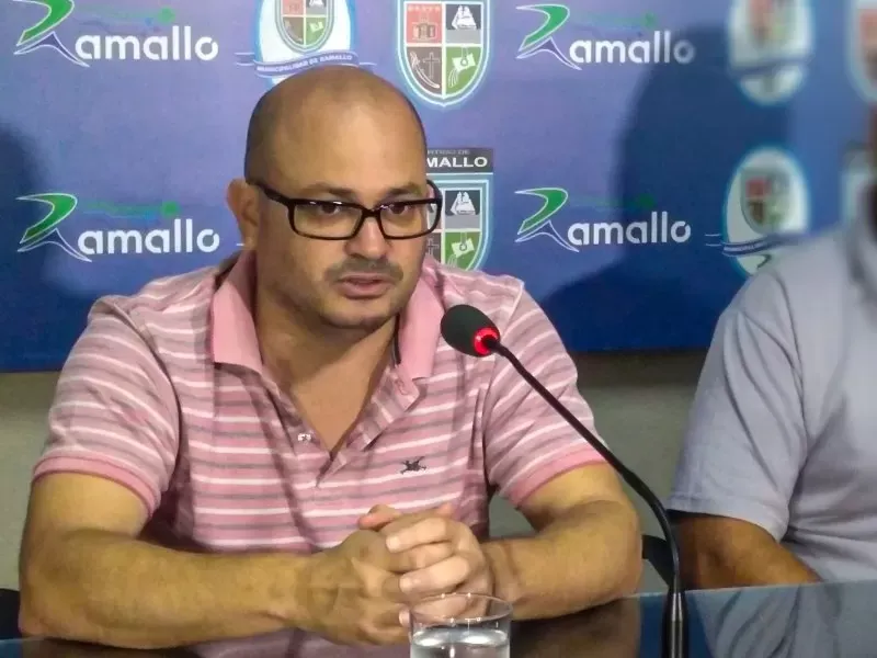 Vecinos de Ramallo "enojados" con el intendente Gustavo Perie por falta de gestión: "La situación es muy crítica"