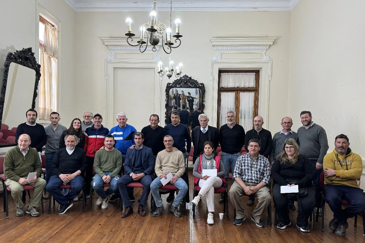 Marini junto a Dichiara en Benito Juárez 2