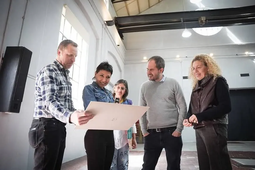 Mendoza supervisó las obras de puesta en valor que se llevan adelante en el SUM del CPA.