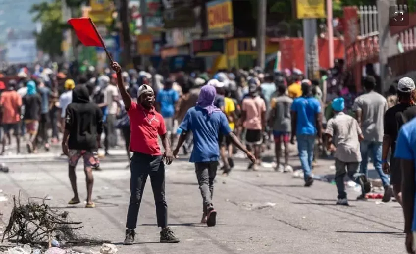 La extrema violencia obligó a cerrar al menos seis embajadas en Haití
