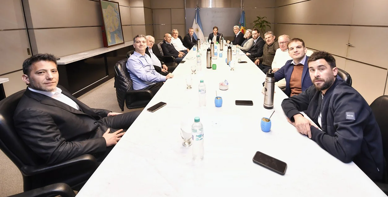 Biocombustibles: el cambio nacional que reunió reparos bonaerenses y llevó a Kicillof a fijar postura.
