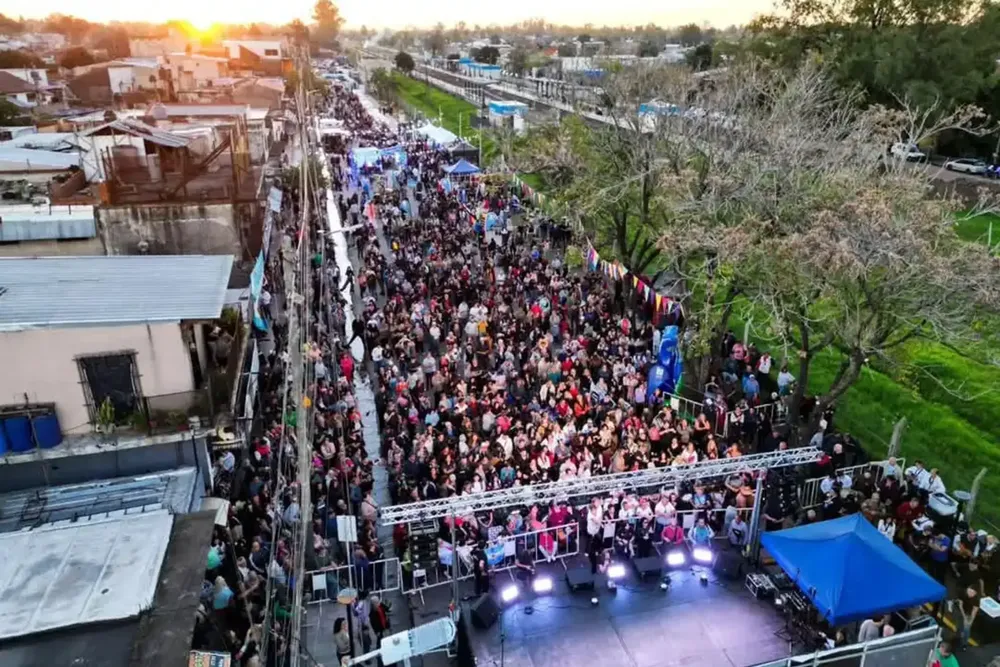 Malvinas Argentinas celebró sus 30 años en Tierras Altas