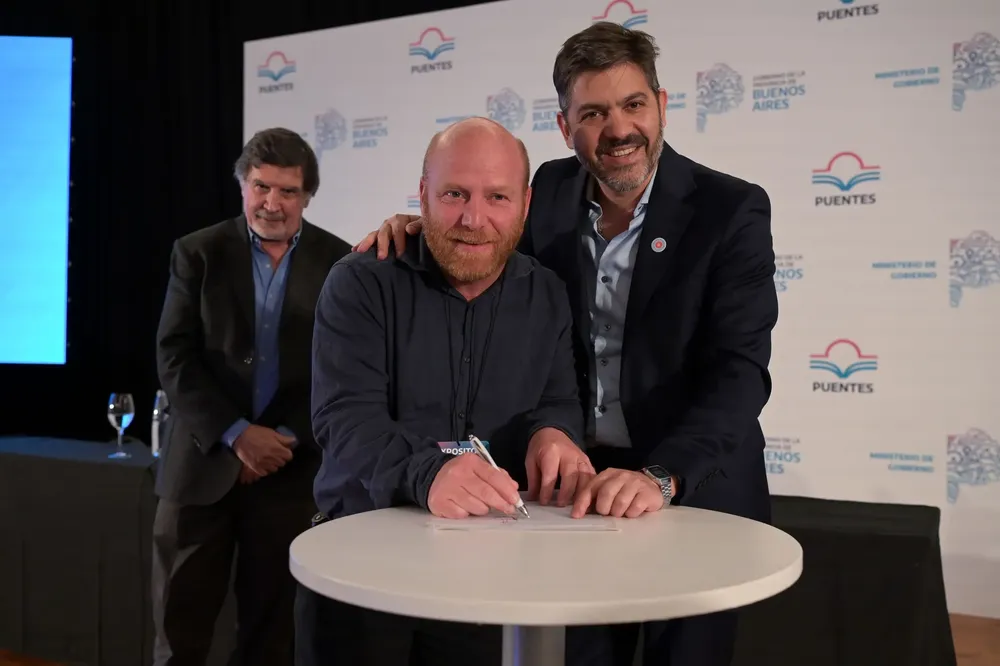 Wischnivetzky junto a Bianco y Sileoni.