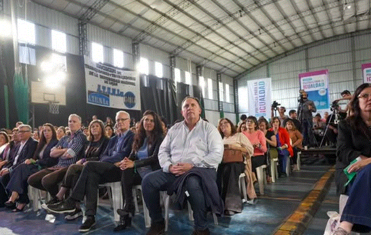 Osuna presente en el IV Congreso Políticas para la igualdad