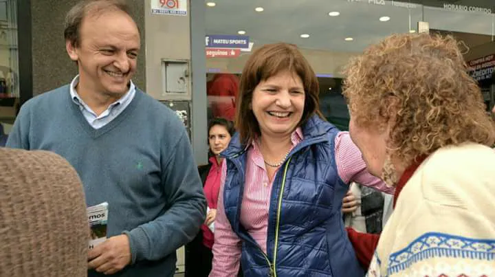 "Pato" Bullrich le moja la oreja a Secco