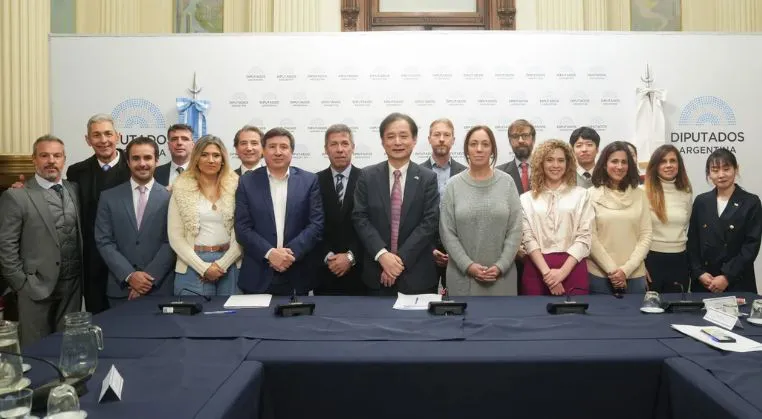 Un cónclave por la relación bilateral