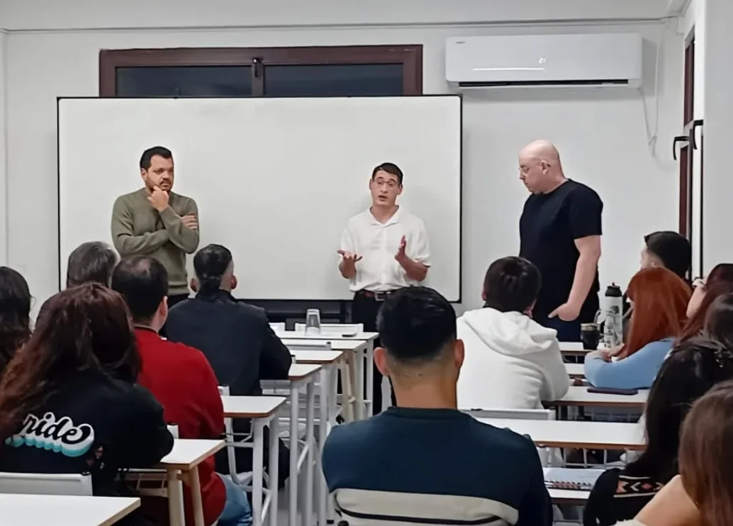 Trabajos hidráulicos y nuevas oportunidades educativas en Exaltación de la Cruz