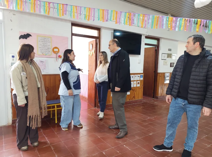Tordillo avanza con obras en escuelas