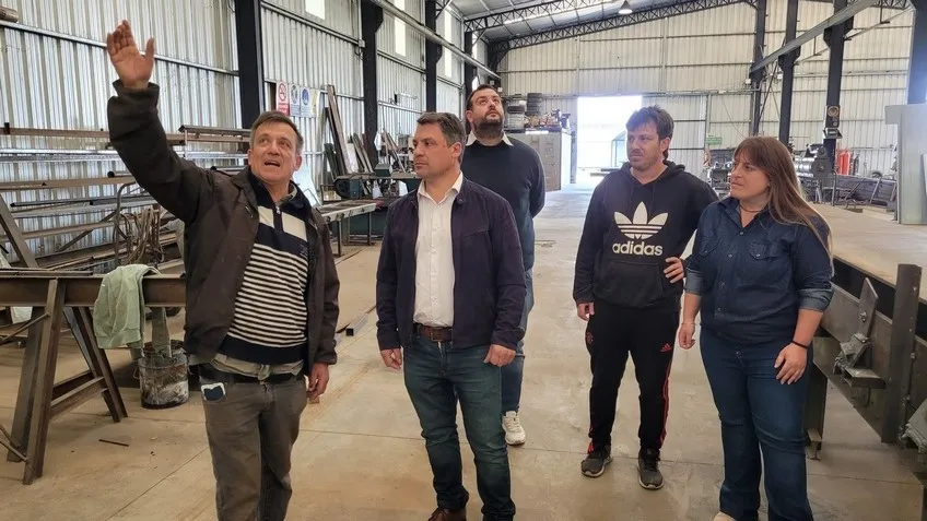 Gesualdi visitó fábricas del Sector Industrial Planificado