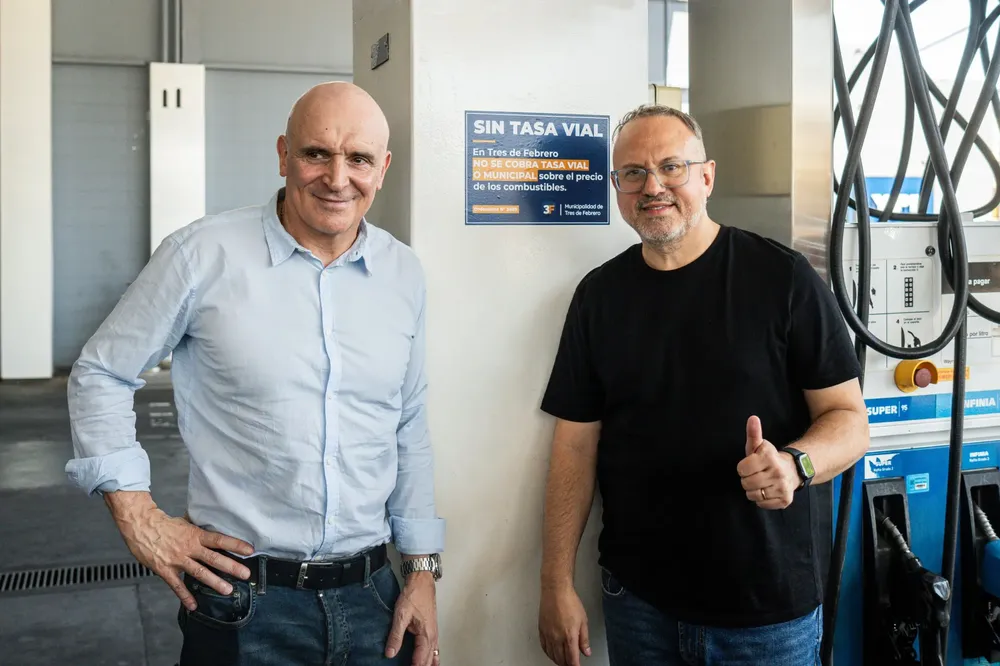 Valenzuela junto a Espert en Tres de Febrero.