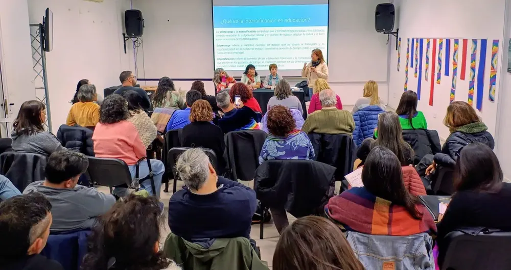 Docentes definen la agenda paritaria para la próxima reunión con la Provincia