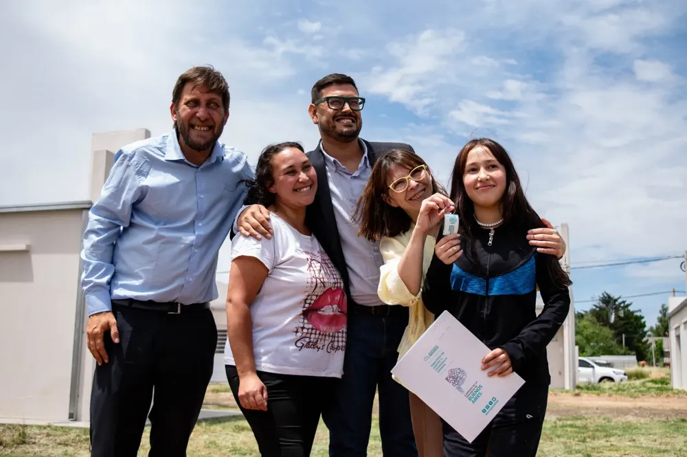 Entrega32ViviendasPigue-10