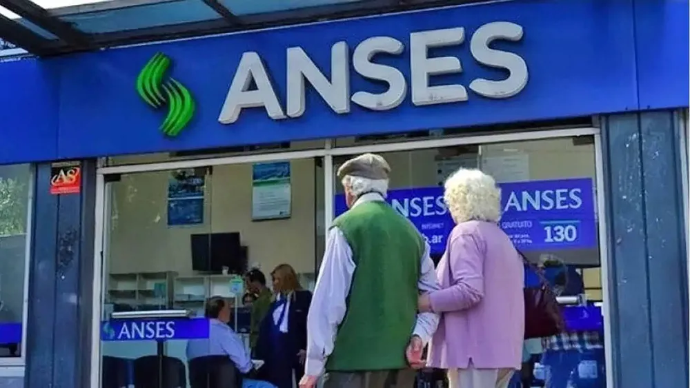 ANSES confirmó los haberes mínimos, máximos y el bono de $70.000