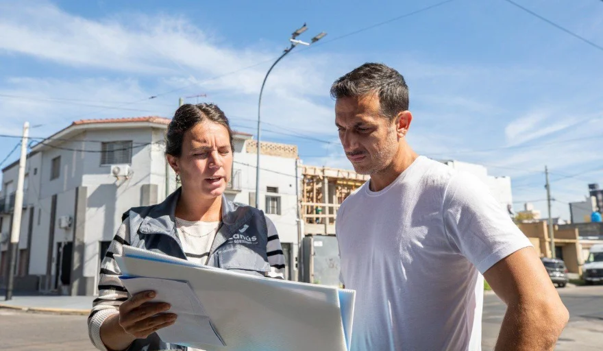 Álvarez supervisó tareas de repotenciación de luminarias