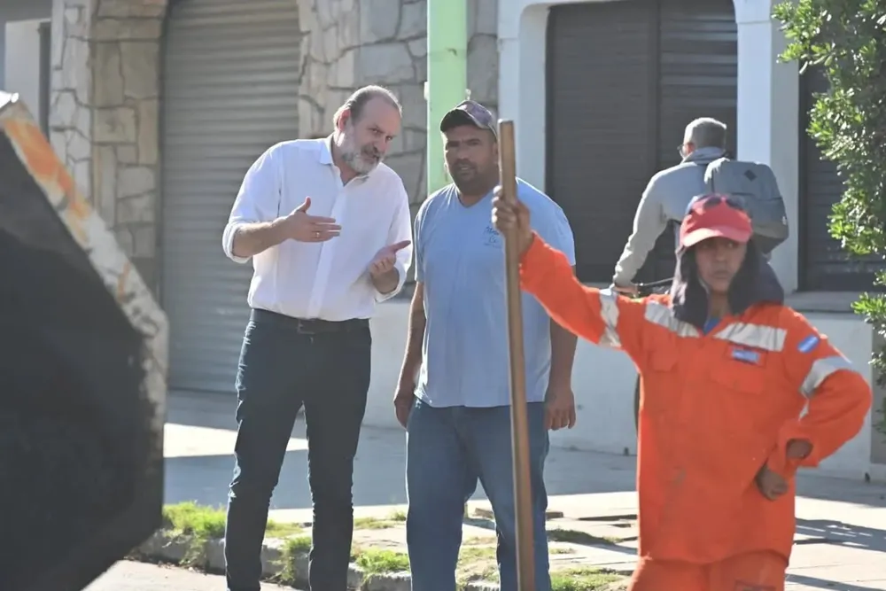 Continúan los trabajos en Bahía Blanca.