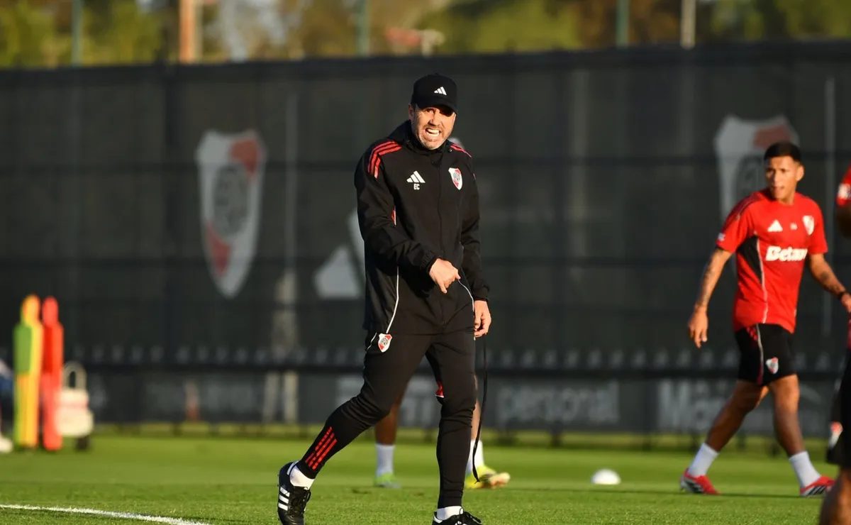 Los jugadores que River podría negociar y los nombres que busca Coudet