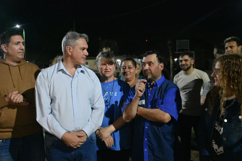 Golía inauguró cinco nuevas cuadras de luminarias en el barrio Los Nogales