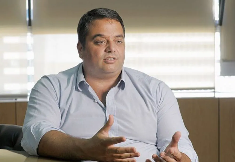 Siguen los cruces: Qué le respondió Triaca a Moyano