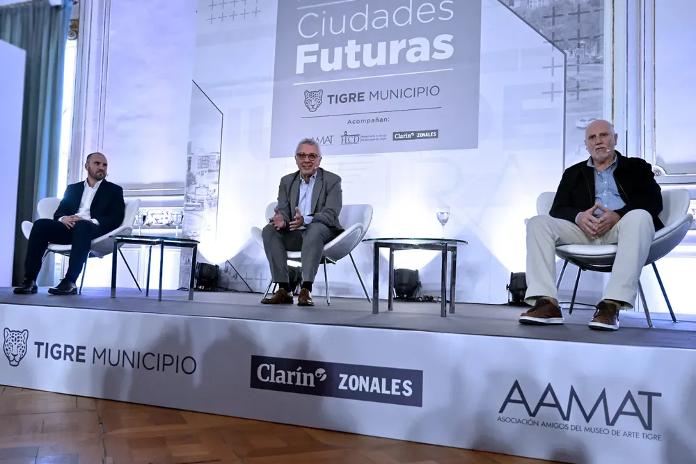 Zamora lanzó duras críticas al Gobierno de Milei 2