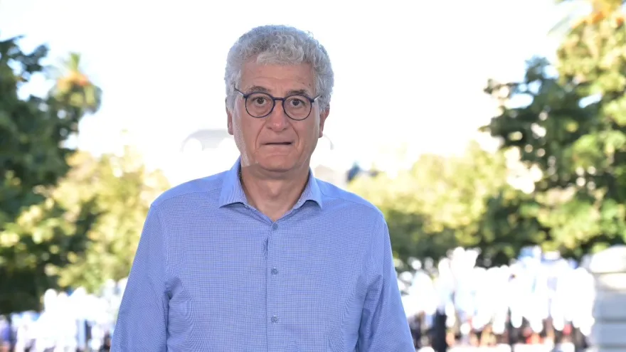 Gustavo Barrera portada