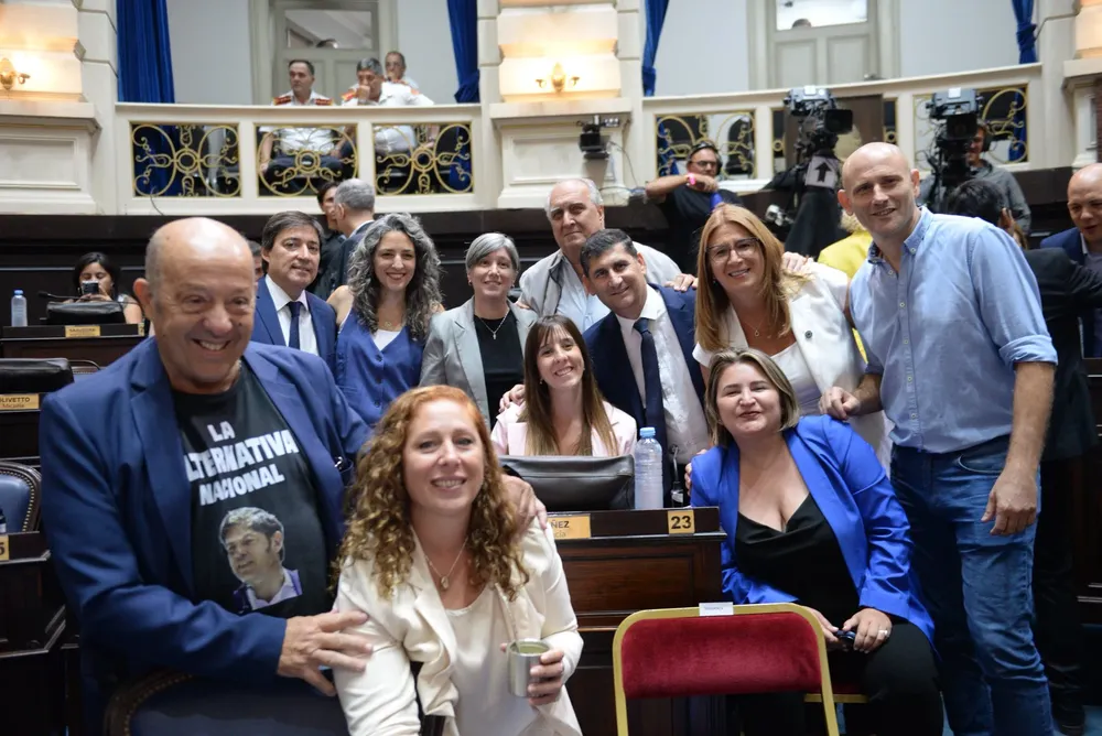 Legisladores MDF