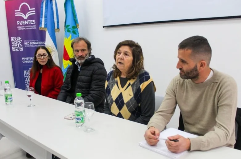 Carlos Tejedor aborda la salud mental y los consumos problemáticos.