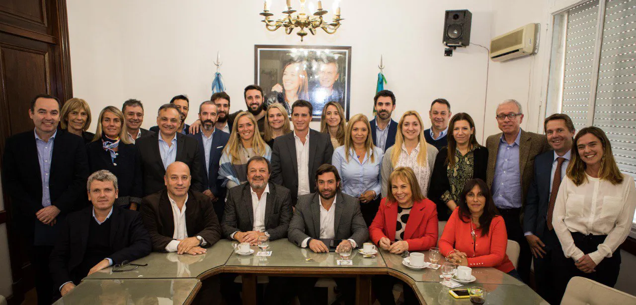 Senadores de Cambiemos se reunieron con Federico Salvai