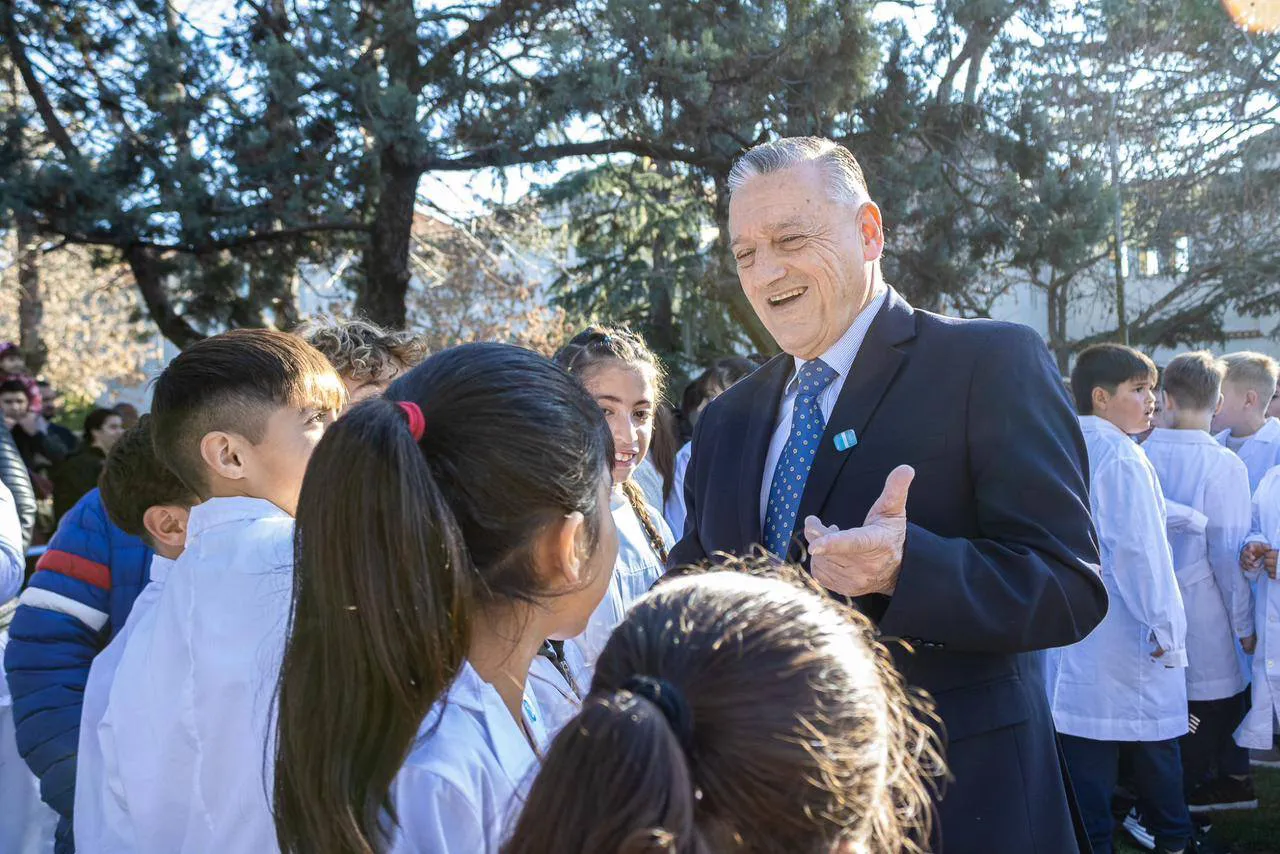 Promesa a la bandera Las Flores