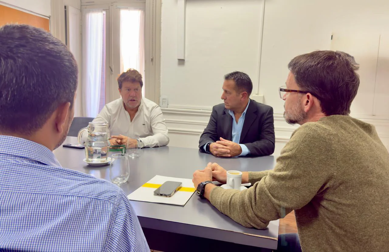 Garciarena se reunió con autoridades de la AMP.