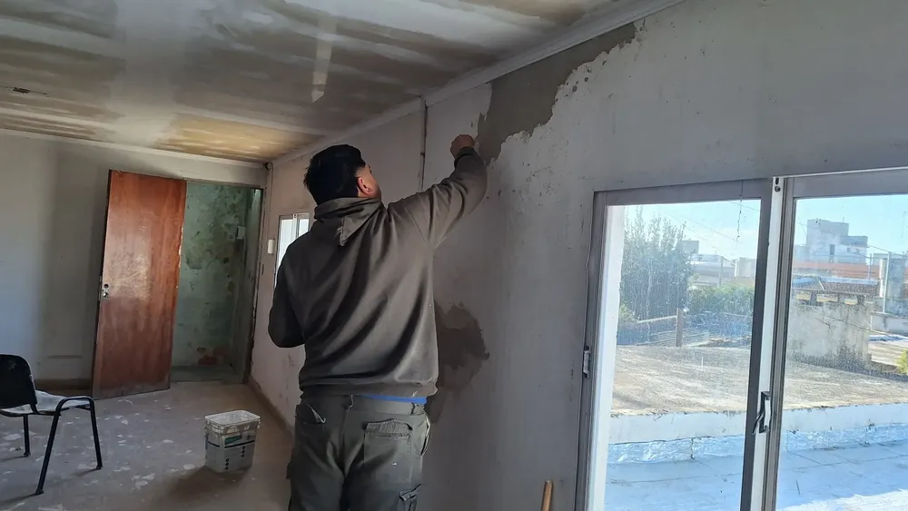 Continúan las refacciones en la sede de la Subdelegación de la DDI Rojas