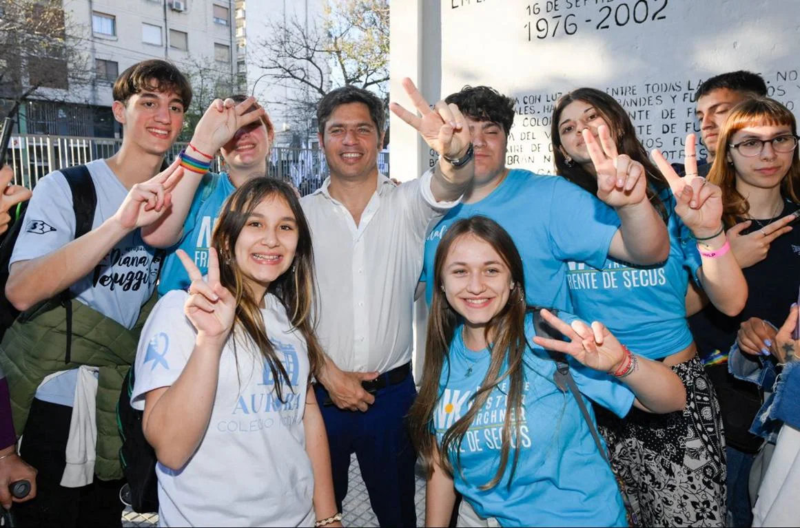 Noche de los Lápices: Kicillof se suma a una marcha atravesada por la interna peronista.