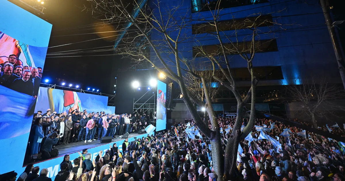 Fuerza Patria, búnker La Plata