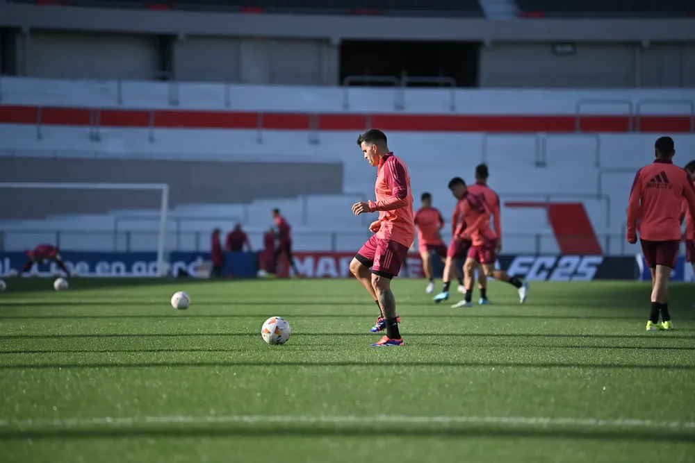 River recibe a Colo Colo en la Copa Libertadores: la búsqueda de una semifinal