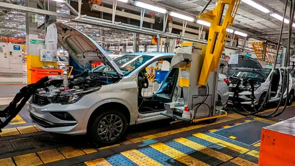 Automotris