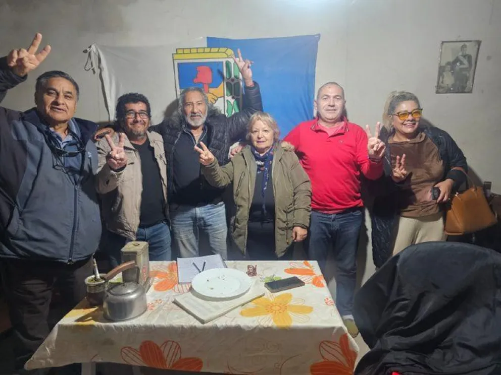 El Frente Peronista de Neuquén respaldó la candidatura presidencial de Axel Kicillof.
