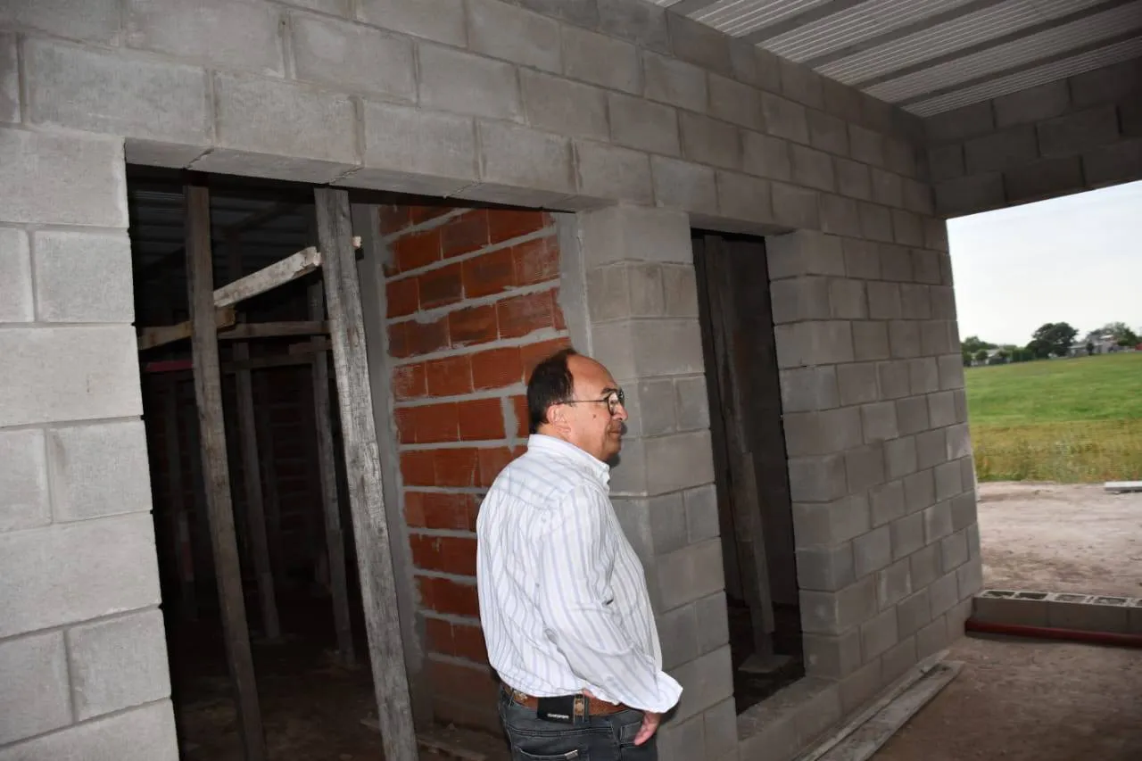 Salomón supervisó obras en Saladillo.