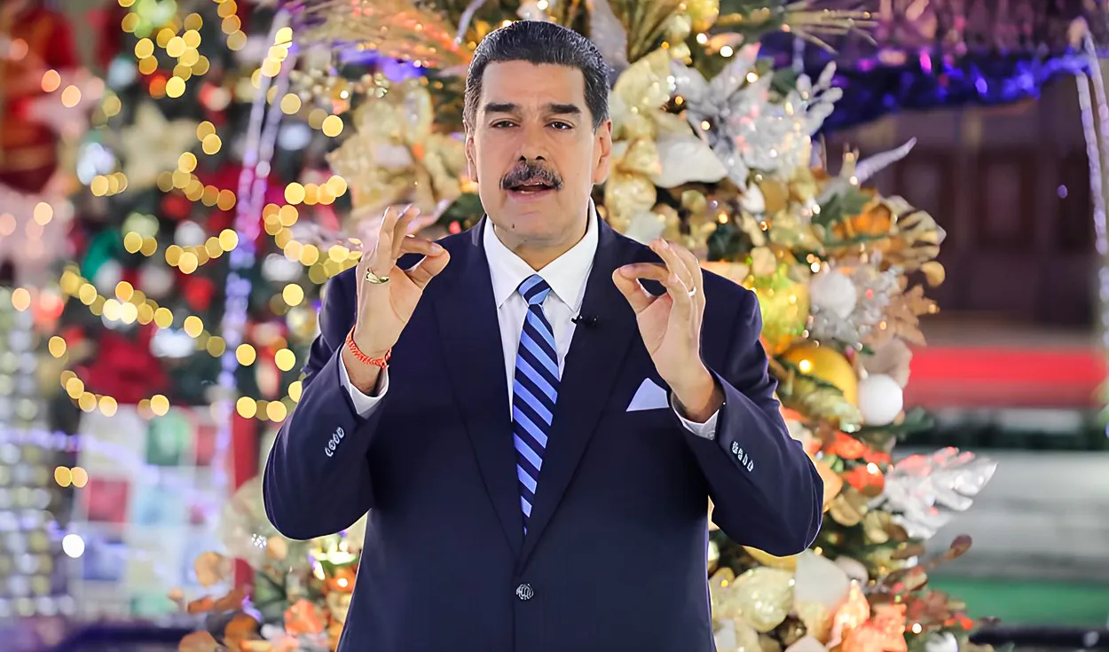 Maduro impone Navidad anticipada mientras arremete contra opositores