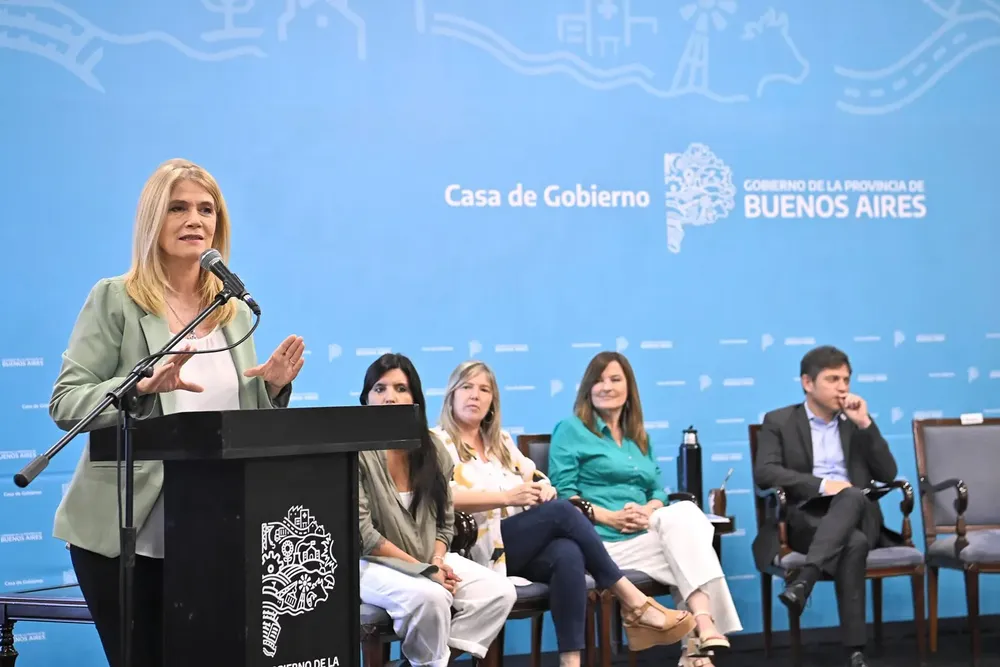 kicillof provincia de buenos aires dia de la mujer 8m 3