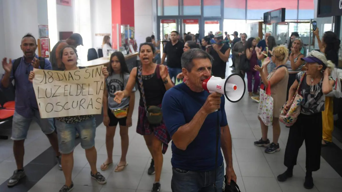 Protesta de vecinos del Delta 1