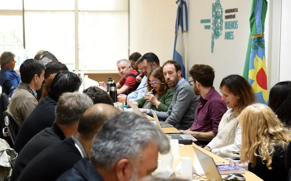 La Provincia acordó con trabajadores estatales un nuevo aumento salarial en abril