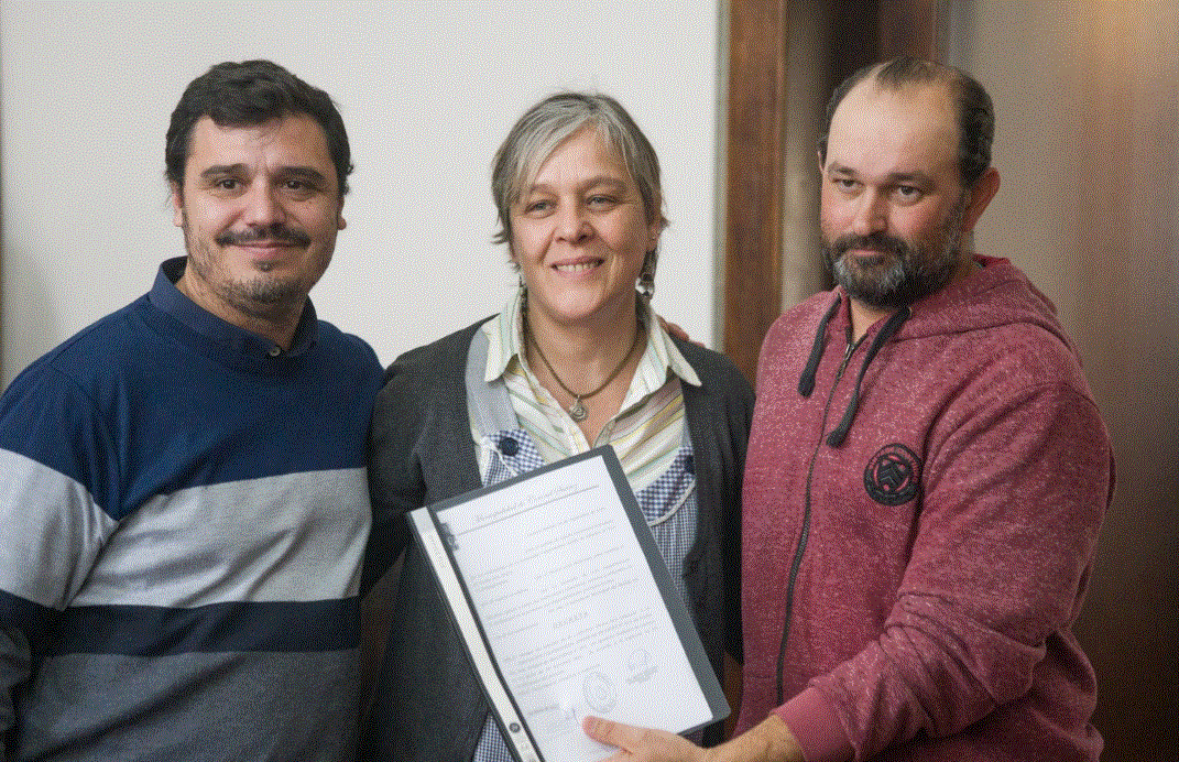 Moccero entregó aportes económicos a instituciones educativas del distrito