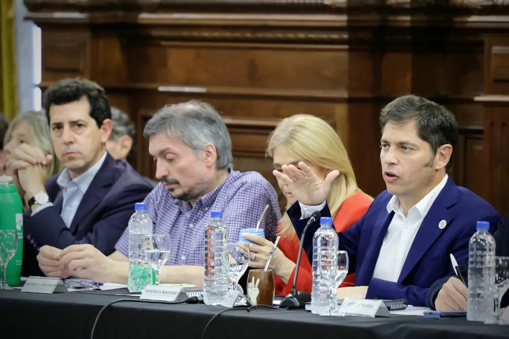 Tras una jornada crítica, Fuerza Patria cerró sus listas en la madrugada (2)